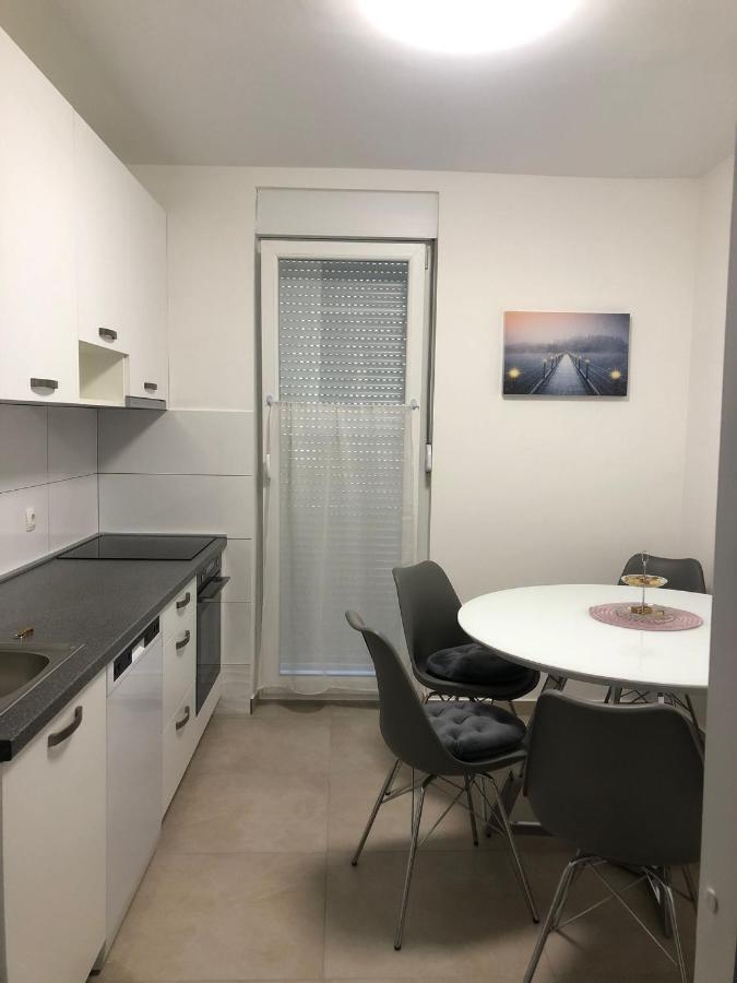 Ferienwohnung Apartman Lana Zadar Exterior foto